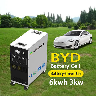Power Bank portatile a carica solare Batteria da 6 Kwh e inverter da 3 Kw Potenza mobile portatile